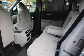 Used 2018  Honda Pilot 4d SUV AWD LX at Warner Motors near East Orange, NJ