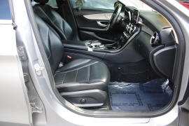 Used 2015  Mercedes-Benz C-Class 4d Sedan C300 4matic at Warner Motors near East Orange&comma; NJ