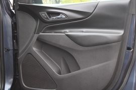 Used 2018  Chevrolet Equinox 4d SUV FWD LT w&sol;1LT at Warner Motors near East Orange&comma; NJ