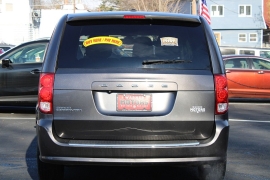 Used 2018  Dodge Grand Caravan 4d Wagon SE at Warner Motors near East Orange&comma; NJ