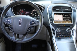 Used 2017 Lincoln MKX 4d SUV AWD Reserve 3.7L at Warner Motors near East Orange, NJ