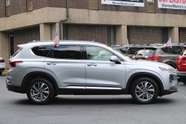 Used 2020  Hyundai Santa Fe 4d SUV AWD SEL 2&period;4L at Warner Motors near East Orange&comma; NJ
