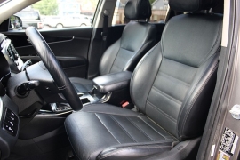 Used 2016  Kia Sorento 4d SUV AWD SX at Warner Motors near East Orange&comma; NJ
