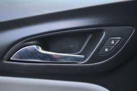 Used 2019  Chevrolet Equinox 4d SUV FWD LS at Warner Motors near East Orange&comma; NJ