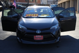 Used 2018  Toyota Corolla 4d Sedan LE at Warner Motors near East Orange, NJ