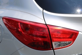 Used 2012  Hyundai Tucson 4d SUV AWD GLS at Warner Motors near East Orange&comma; NJ