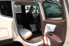 Used 2016 Jeep Renegade 4d SUV 4WD Limited at Warner Motors near East Orange, NJ