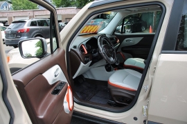 Used 2016 Jeep Renegade 4d SUV 4WD Limited at Warner Motors near East Orange, NJ