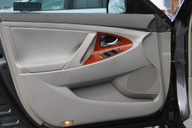 Used 2011 Toyota Camry 4d Sedan SE V6 at Warner Motors near East Orange, NJ
