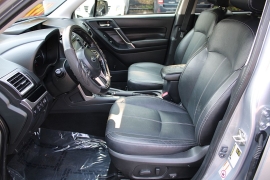 Used 2017  Subaru Forester 4d SUV 2&period;5i Touring at Warner Motors near East Orange&comma; NJ