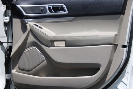 Used 2011  Ford Explorer 4d SUV 4WD XLT at Warner Motors near East Orange&comma; NJ