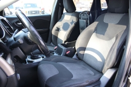 Used 2014  Jeep Cherokee 4d SUV FWD Latitude at Warner Motors near East Orange&comma; NJ