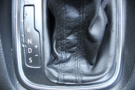 Used 2015  Volkswagen Jetta 4d Sedan SE Auto at Warner Motors near East Orange&comma; NJ