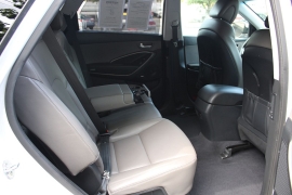 Used 2017  Hyundai Santa Fe 4d SUV AWD SE Ultimate at Warner Motors near East Orange&comma; NJ