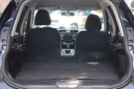 Used 2018  Nissan Rogue 4d SUV AWD SV at Warner Motors near East Orange&comma; NJ