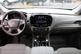 Used 2019  Chevrolet Traverse 4d SUV FWD LT Cloth w&sol;1LT at Warner Motors near East Orange&comma; NJ