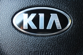Used 2017 Kia Sedona 4d Wagon LX at Warner Motors near East Orange, NJ