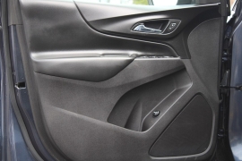 Used 2018  Chevrolet Equinox 4d SUV FWD LT w&sol;1LT at Warner Motors near East Orange&comma; NJ