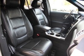 Used 2014 Ford Explorer 4d SUV 4WD XLT at Warner Motors near East Orange, NJ