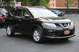 Used 2016 Nissan Rogue 4d SUV AWD SV at Warner Motors near East Orange, NJ