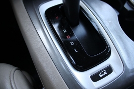 Used 2016  Honda Pilot 4d SUV AWD EX-L at Warner Motors near East Orange&comma; NJ