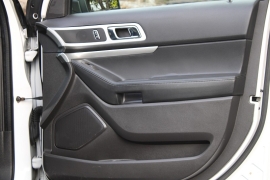 Used 2014 Ford Explorer 4d SUV 4WD XLT at Warner Motors near East Orange, NJ