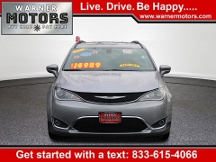 Used 2017  Chrysler Pacifica 4d Wagon Touring-L at Warner Motors near East Orange&comma; NJ
