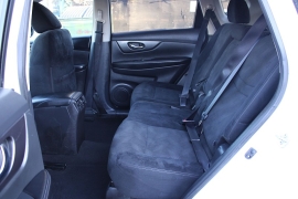 Used 2016  Nissan Rogue 4d SUV AWD SV at Warner Motors near East Orange&comma; NJ