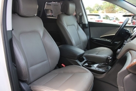 Used 2017  Hyundai Santa Fe 4d SUV AWD SE Ultimate at Warner Motors near East Orange&comma; NJ