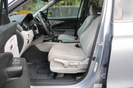 Used 2018  Honda Pilot 4d SUV AWD LX at Warner Motors near East Orange, NJ