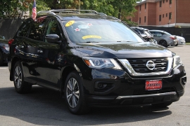 Used 2019  Nissan Pathfinder 4d SUV 4WD S at Warner Motors near East Orange&comma; NJ