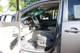 Used 2017 Kia Sedona 4d Wagon LX at Warner Motors near East Orange, NJ