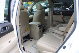 Used 2010 Toyota Highlander 4d SUV AWD Limited at Warner Motors near East Orange, NJ