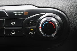Used 2020  Kia Sorento 4d SUV FWD L at Warner Motors near East Orange&comma; NJ