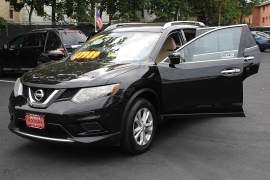 Used 2016 Nissan Rogue 4d SUV AWD SV at Warner Motors near East Orange, NJ