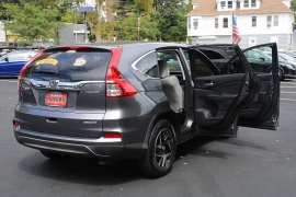 Used 2016 Honda CR-V 4d SUV AWD SE at Warner Motors near East Orange, NJ