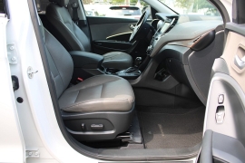 Used 2017  Hyundai Santa Fe 4d SUV AWD SE Ultimate at Warner Motors near East Orange&comma; NJ