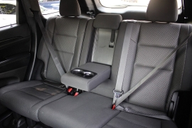 Used 2019  Jeep Grand Cherokee 4d SUV 4WD Laredo E at Warner Motors near East Orange&comma; NJ
