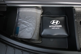 Used 2017  Hyundai Santa Fe 4d SUV AWD SE Ultimate at Warner Motors near East Orange&comma; NJ