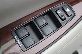 Used 2010  Lexus ES 350 4dr Sdn at Warner Motors near East Orange&comma; NJ