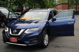Used 2017 Nissan Rogue 4d SUV AWD SV at Warner Motors near East Orange, NJ