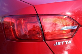 Used 2012  Volkswagen Jetta 4d Sedan SE Auto&sol;PZEV at Warner Motors near East Orange&comma; NJ