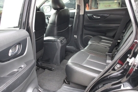 Used 2018 Nissan Rogue 4d SUV AWD SL at Warner Motors near East Orange, NJ