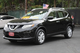 Used 2016 Nissan Rogue 4d SUV AWD SV at Warner Motors near East Orange, NJ