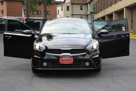 Used 2019  Kia Forte 4d Sedan LXS at Warner Motors near East Orange&comma; NJ