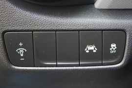 Used 2020  Hyundai Kona 4d SUV FWD SE at Warner Motors near East Orange&comma; NJ