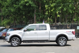 Used 2014  Ford F-150 4WD Supercrew FX4 5 1&sol;2 at Warner Motors near East Orange&comma; NJ
