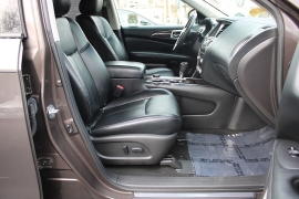 Used 2016  Nissan Pathfinder 4d SUV 4WD SL at Warner Motors near East Orange, NJ