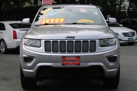 Used 2015 Jeep Grand Cherokee 4d SUV 4WD Laredo Altitude at Warner Motors near East Orange, NJ