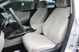 Used 2015  Hyundai Sonata 4d Sedan SE at Warner Motors near East Orange&comma; NJ